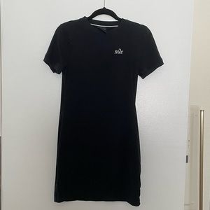 Nike sportswear dress, size medium